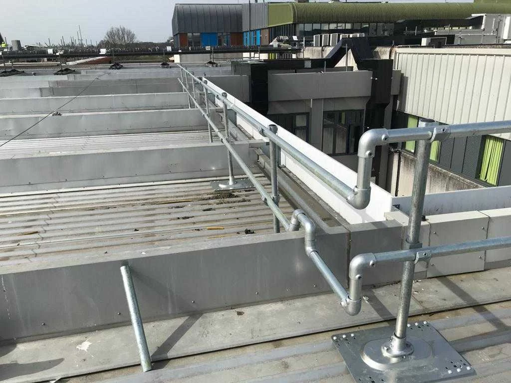 Rooftop Railings for Metal Roof