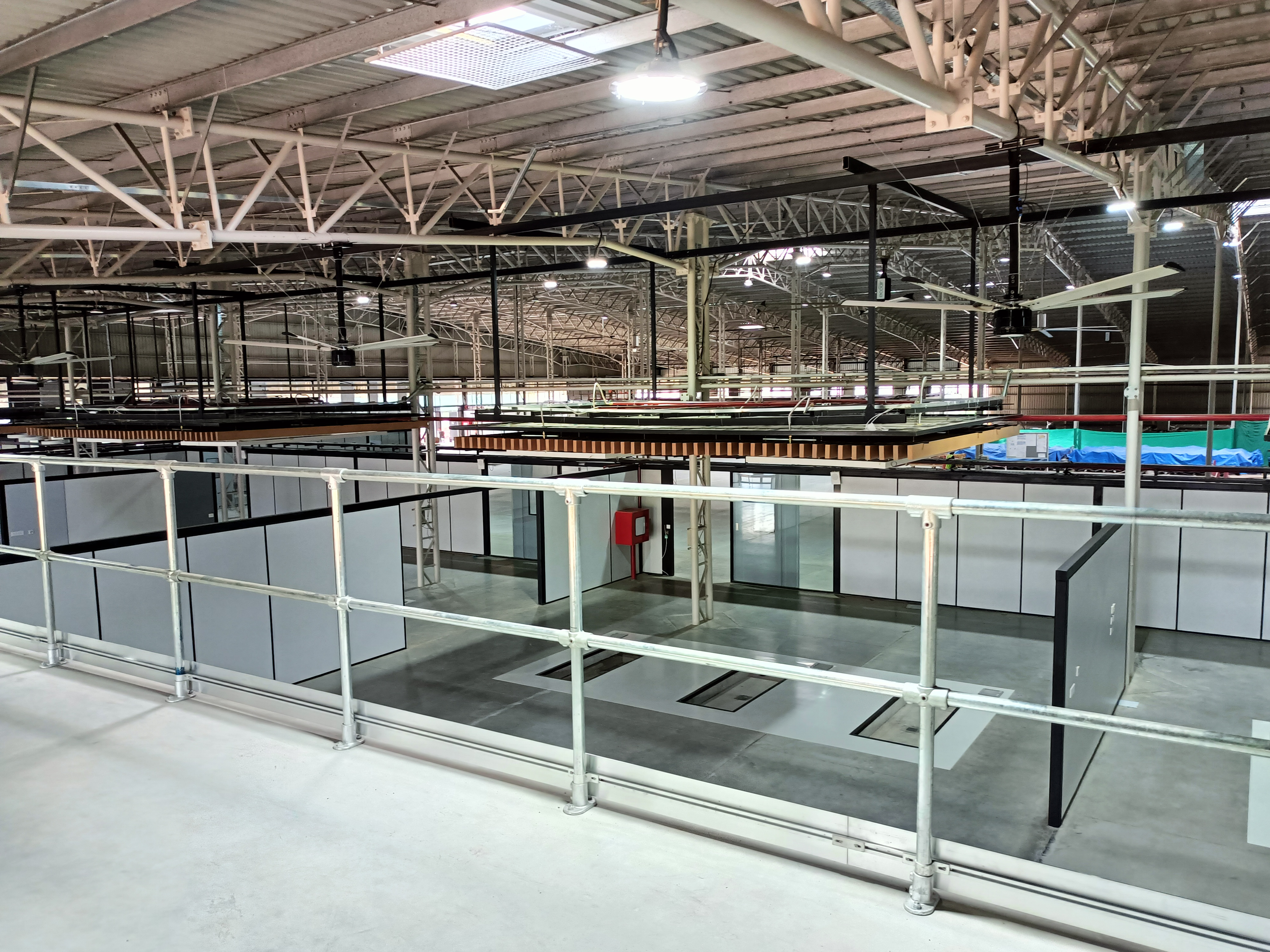 Industrial safety railing system