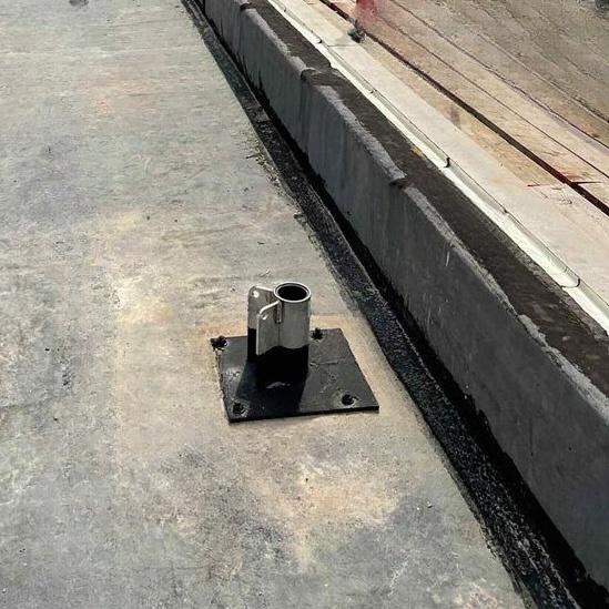 Surface Mounted DB 1 R2