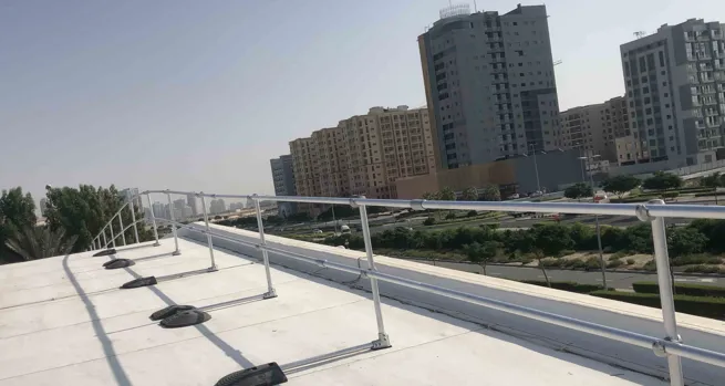 Roof Edge Protection For Data Centre