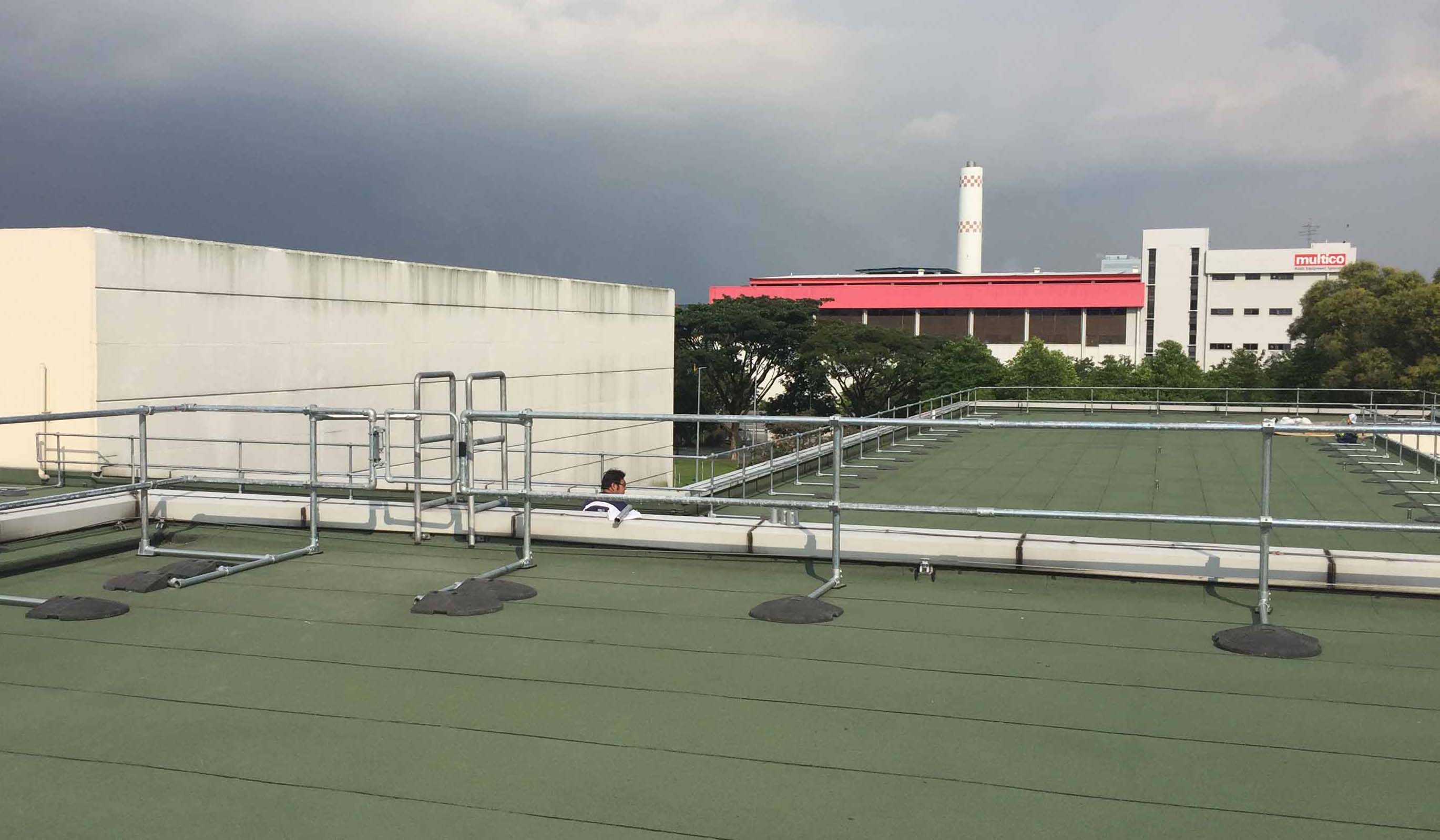 Roof Edge Protecion SG 3 Cropped