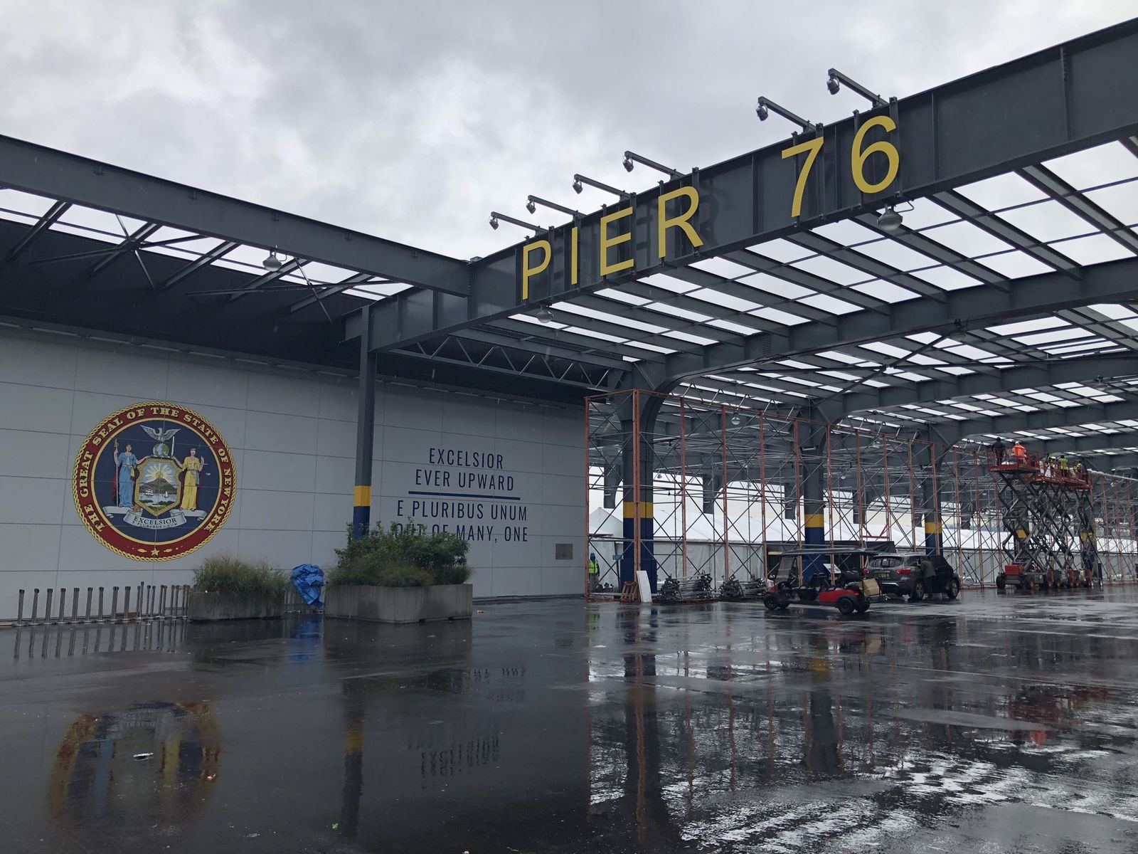 Pedestrian Railing Made with Kee Klamp